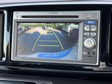 バックモニターで、狭い場所でも安全に駐車。後方の状況をしっかり確認できるので、運転に自信がない方にもおすすめです。
