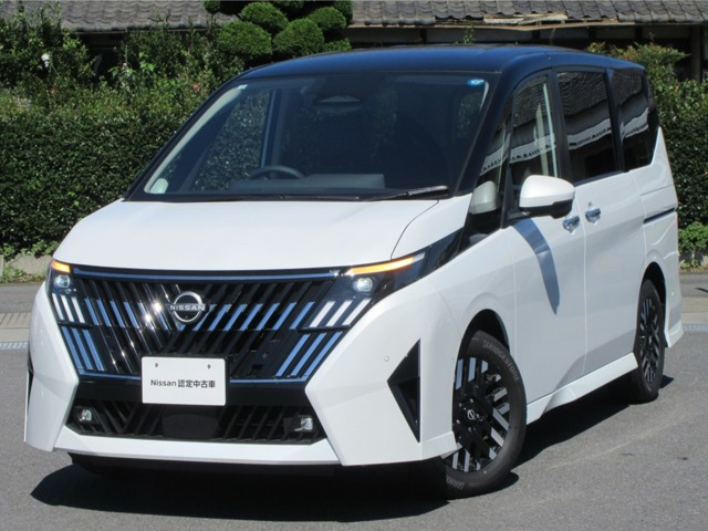 セレナ 1.4 e-POWER ルキシオン 