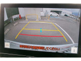 バックガイドモニターで、後方を確認しながら安心して駐車することができます。運転初心者も熟練者も必須の機能ですよ!