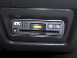 ETC付。高速道路の料金所はキャッシュレスで通過です。サービスエリア等にあるスマートインターの出入りも利用可能でとっても便利。ご納車後すぐにお使い頂けるようセットアップしてのお渡しとなります。