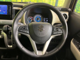 【純正革巻きステアリング】上質な革を使用することで、手にしっかり馴染みとても運転しやすいハンドルです♪