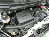 i-VTEC DOHC自然吸気エンジン バルブコントロール機能VTECを採用しパワーと低燃費を両立。優れた低排出ガス性能で環境にも配慮した設計です。