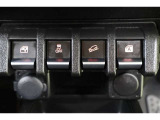 ヒルディセントコントロール搭載です。急な下り坂などではブレーキを自動制御することで車両の加速を抑え、定速走行を実現します。ステアリング操作に集中できるので、安心して運転できます。