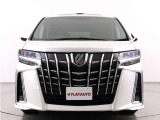 大迫力のフロントフェイスです!状態は非常にいいですが、コーティング施工により更なる質感をご提供できます。プランは数多く御座いますので、お気軽にお申し付けください!