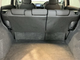 週末のまとめ買いも、趣味の道具も。見た目以上にたっぷり積めるラゲッジスペース!