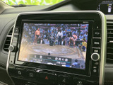 停車中に楽しめるTV機能。休憩時間などに、ニュースや番組をチェックできます。ドライブ中の楽しみをプラスしてくれるでしょう。