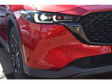 自動で照射範囲を設定・切替を行なうアダプティブLEDヘッドライトです。