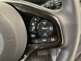 【アダプティブ・クルーズ・コントロール】予め設定した車速内でクルマが自動的に加減速。 前走車との適切な車間距離を維持しながら追従走行し、高速道路でのドライバーの疲労を軽減してくれる嬉しい機能付♪