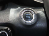 スマートキー装備車なので、キーを取り出さなくてもエンジン始動が可能です。