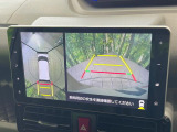【パノラマモニター】専用のカメラにより、上から見下ろしたような視点で360度クルマの周囲を確認することができます☆死角部分も確認しやすく、狭い場所での切り返しや駐車もスムーズに行えます。