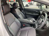運転席も広々、ドライブも楽しめますね♪実際お座りいただくのが、分かりやすいと思います。お気軽にご来店ください!