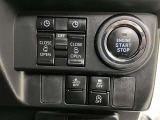 ワンプッシュでエンジンの始動ができます両側パワースライド付き車両です。各種スイッチ部
