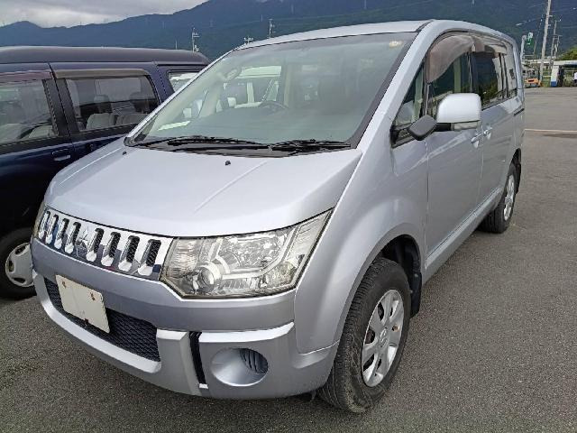 デリカD:5 2.4 M 4WD