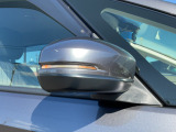 オシャレさと視認性を兼ね備えたLEDミラーウインカー♪