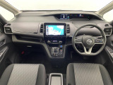 セレナ 1.2 e-POWER ハイウェイスターV 修復歴無し