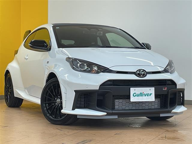 GRヤリス 1.6 RC + エアロ パフォーマンス パッケージ 4WD 6MT