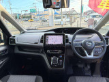 セレナ 1.2 e-POWER ハイウェイスターV 