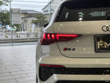 テールレンズもアウディーらしいスタイリッシュなデザインです。