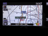 ナビゲーション装備。多彩な機能で快適ドライブをアシスト。オーディオ機能も充実していますね。