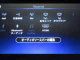 USBタイプA・タイプC・HDMI接続が可能です。Apple CarPlayやAndroid Auto連携機能もあります。