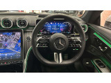 握りやすいハンドルの形状をしておりますので、お客様の運転をサポートしてくれます!