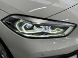 BMWを熟知したメカニックによる、360度の納車前点検。ドイツ本国と同様の教育・訓練を受けたメカニックが徹底的に点検、整備した後にお客様にお引渡しします。