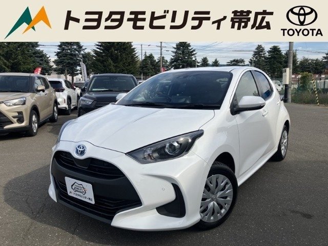 ヤリス 1.5 ハイブリッド X E-Four 4WD 