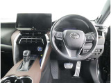 運転席からの視界もバッチリ!ご来店いただき、実際にご自身のシートポジションに調整いただきご確認してみたください!