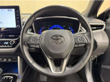 ステアリングスイッチ搭載!手を離さずに手元のスイッチでさまざまな操作が可能。運転中、視線をそらさなくても操作ができて安全です!