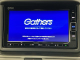 純正メモリーインターナビ付きです!CD・DVD再生、ミュージックサーバー、フルセグTV視聴、Bluetooth接続可能です!