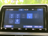 狭い道でも安心のバックモニター付き。後方の状況をしっかり確認し、安全な運転をサポートします。駐車も楽々です。