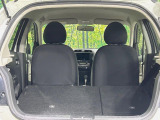 普段のお買い物や通勤、送迎等に十分な荷室スペースを確保しております。セカンドシートを倒すと、大きな荷物の積載も可能です♪