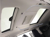 【ツインサンルーフ】サンルーフ装備車両!高級感もアップ、大人気オプション解放感溢れる快適なドライブをお楽しみください♪