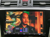 停車中に、テレビや映像コンテンツをお楽しみいただけます。長距離移動の際の休憩時間に、リラックスした時間を過ごせます。