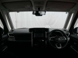 見通しのよいすっきりとした視界で、誰でも運転しやすいです。運転のしやすさは疲れにくさにも繋がりますよ♪
