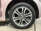 ご納車までの期間ですが、県内のお客様は1,2週間、県外のお客様は2,3週間ほどでご納車が可能となります。但し、お支払いや書類の状況によっては多少の前後もありますので、その際には何卒ご了承下さい。