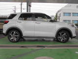 点検整備はお車をご成約後に行います☆その中でオイル交換や消耗した部品のチェック、必要であれば、交換を行います☆納車時にはバッチリ整備したお車を納車します☆(^^)