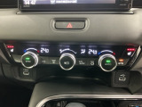 フロント両席にはシートヒーターが付いています!寒い日に便利な装備ですね。