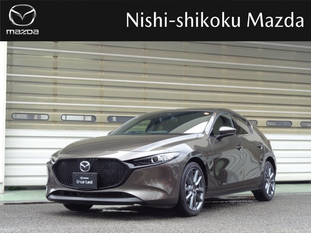 マツダ MAZDA3ファストバック 