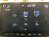 Honda CONEECT対応で、更に便利が広がったナビディスプレーです♪また、フルセグTVの他にDVD/CDプレーヤーを装備♪もちろんFM/AMラジオもお聞きいただけますよ♪