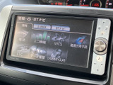快適なドライブをサポートするナビゲーションシステムを搭載しています。情報満載の画面で、目的地までスムーズに案内します。