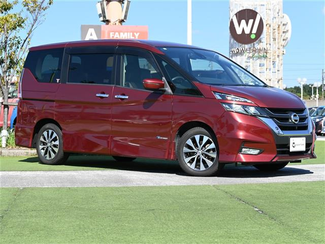 セレナ 2.0 ハイウェイスター 修復歴無し