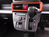 納車の前にはエンジンオイル、オイルエレメント、エアクリーナー、クーラント、バッテリー、ワイパーゴムのチェックまたは交換を行います!