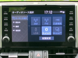 多様なソースに対応し、快適なカーオーディオ空間を演出。お気に入りの音楽をクリアな音質で楽しめます。使いやすさも考慮されています。