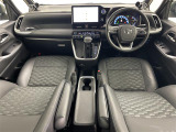 ヴォクシー 1.8 ハイブリッド S-Z E-Four 4WD 修復歴無し