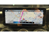 ドアハンドルには握りやすいグリップ形状が採用されています。万一の事故の際など、車内に残された乗員を救出する為、外部からドアを開けやすいようになっています。