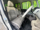 ドライバーによって運転しやすいポジションは異なり、あの車はどうなのか不安なこともありますよね。気になるお車は店頭で乗り込んでご確認いただけます♪