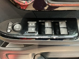 ドアスイッチもシンプルで、使いやすさを考え設計されています。
