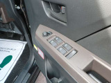 電動格納ミラーでよりコンパクトに!狭い駐車場でも安心です。