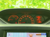 視認性の高いメーターで、運転に必要な情報を的確に把握できます。走行状況をいつでも確認できるので安心です。